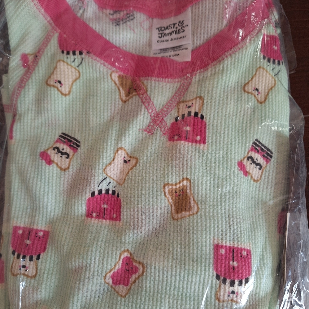 Mint Green Pajamas with Food-Themed Pattern and Pink Trim